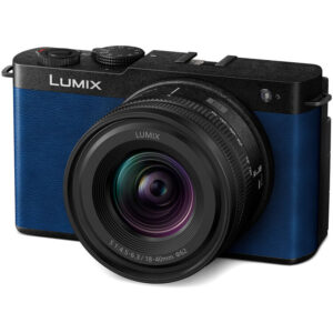 Panasonic LUMIX S9 Mirrorless Camera with 18-40mm f/4.5-6.3 Lens (Blue)