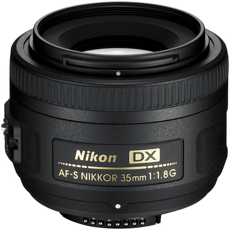 Nikon DX Speedlight Portrait Pack (35mm f1.8G Lens + SB700 Speedlight) - Image 3