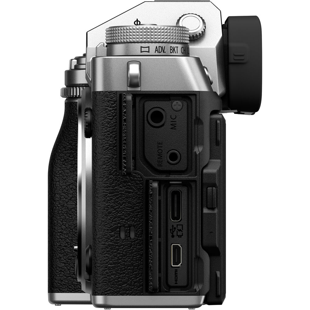 Fujifilm X-T5 with XF 16-50mm F/2.8-4.8 lens (Silver) - Image 2